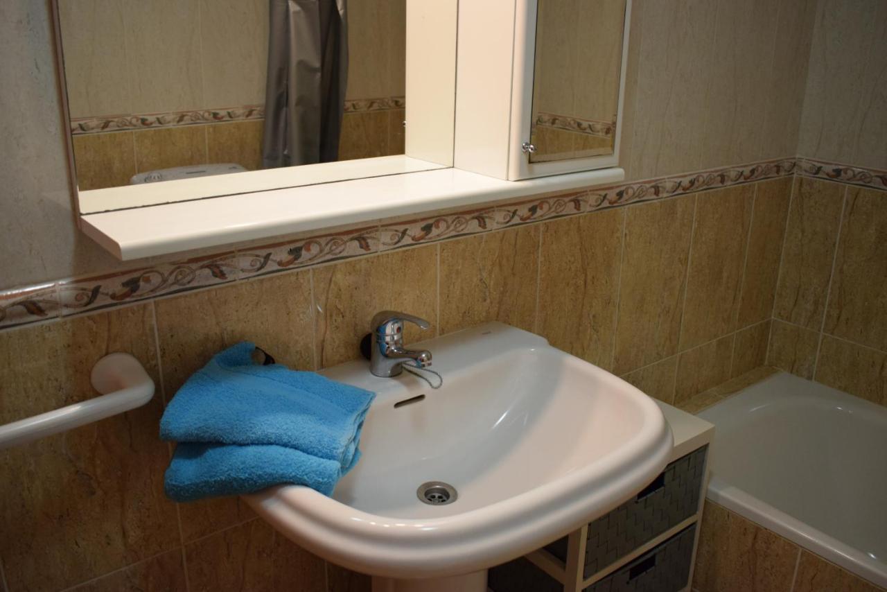Apartamento Cerca Playa Y Centro Ref 305 Емпуриабрава Екстериор снимка